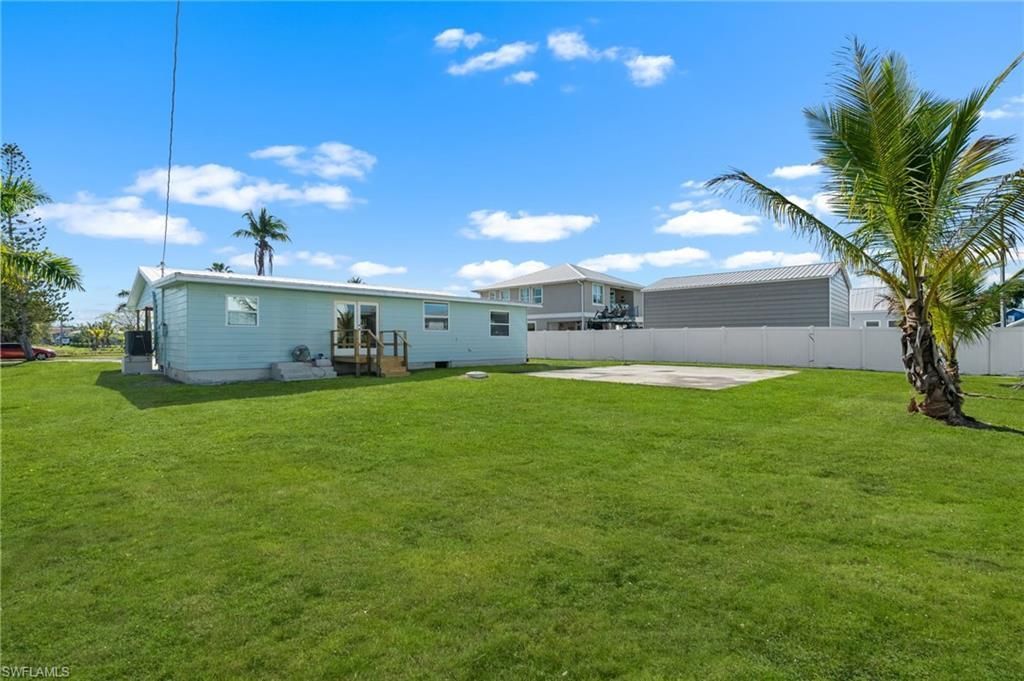 505 Copeland Ave N, Everglades City, FL 34139 Photo