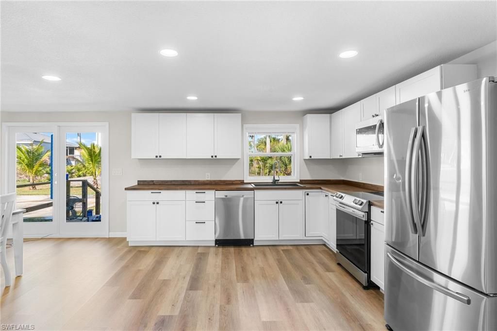 505 Copeland Ave N, Everglades City, FL 34139 Photo