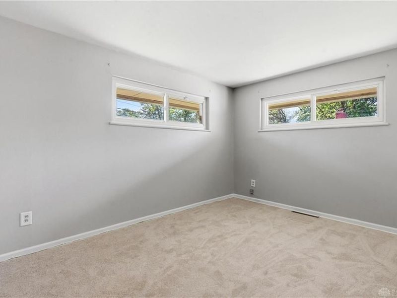 3690 Endover Road, Dayton, OH 45439 Photo 18