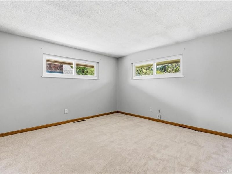 3690 Endover Road, Dayton, OH 45439 Photo 20