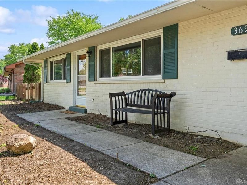 3690 Endover Road, Dayton, OH 45439 Photo 4