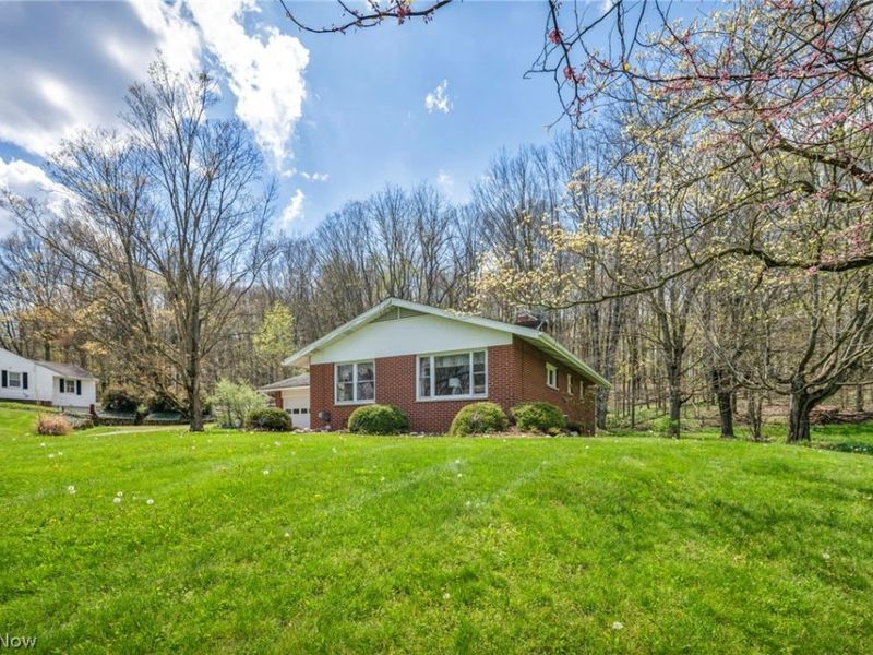 9400 Mennonite Road, Wadsworth, OH 44281 Photo 4