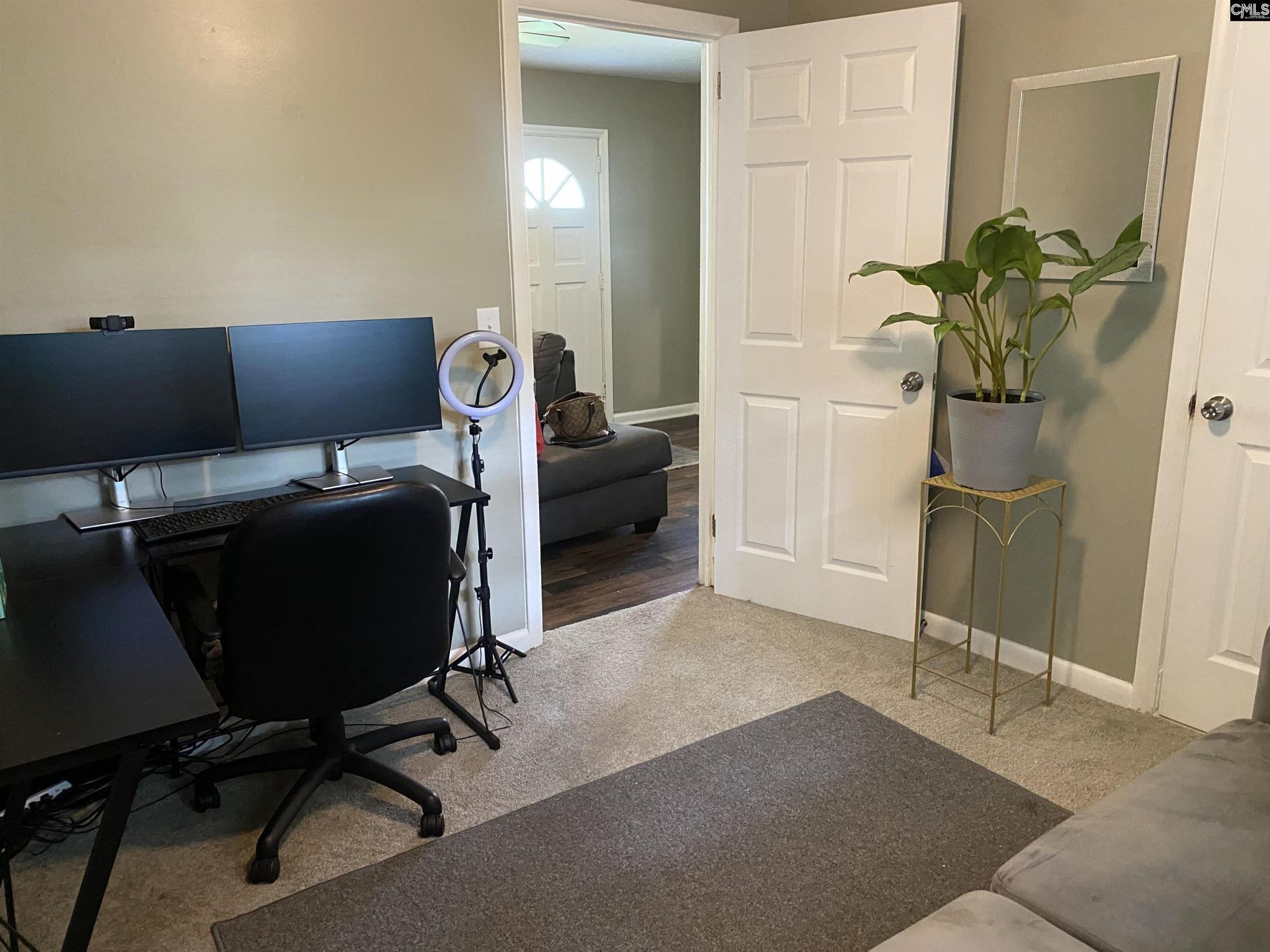 109 Christian Street  Photo 5