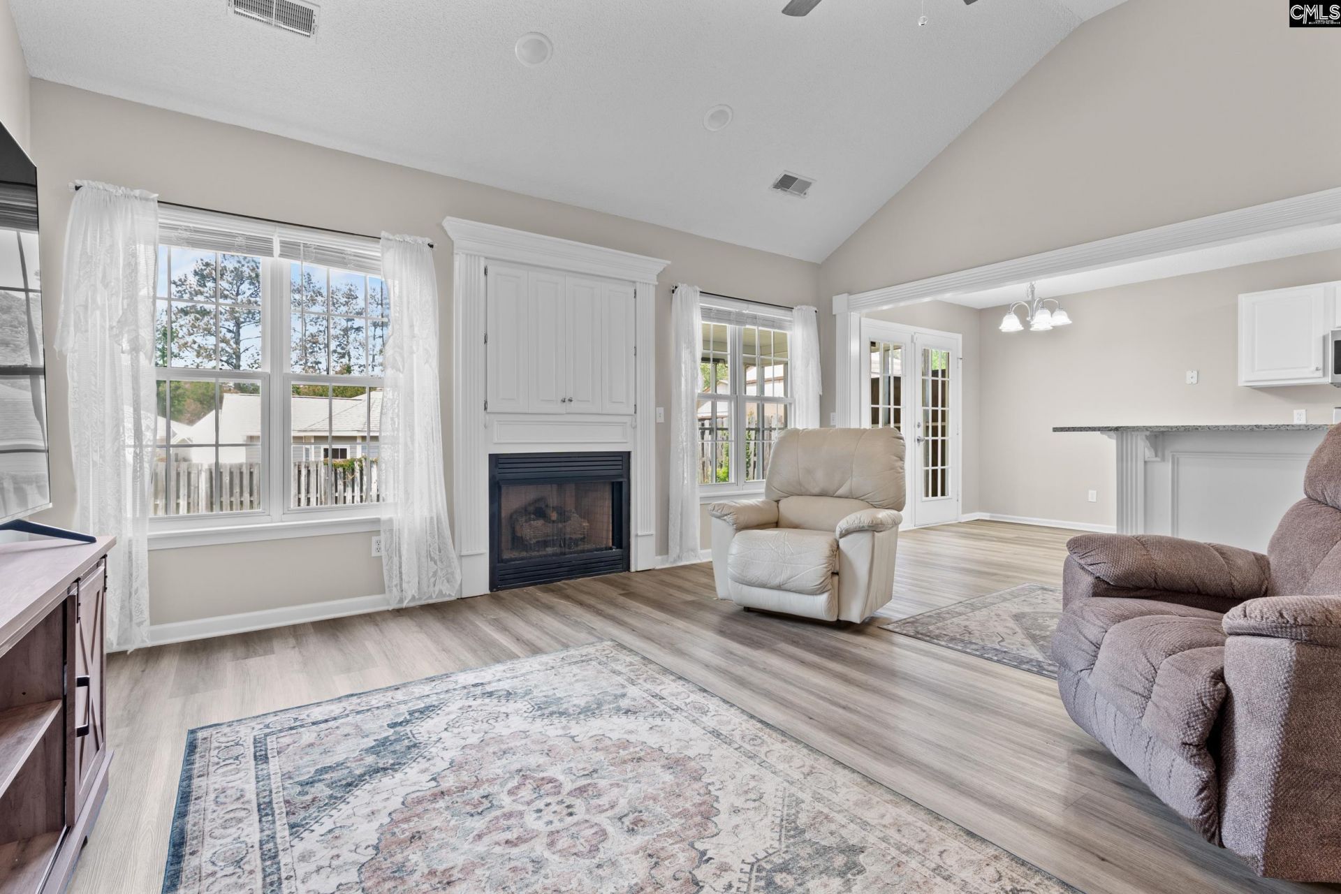 113 Lazy Acres Drive  Photo 7