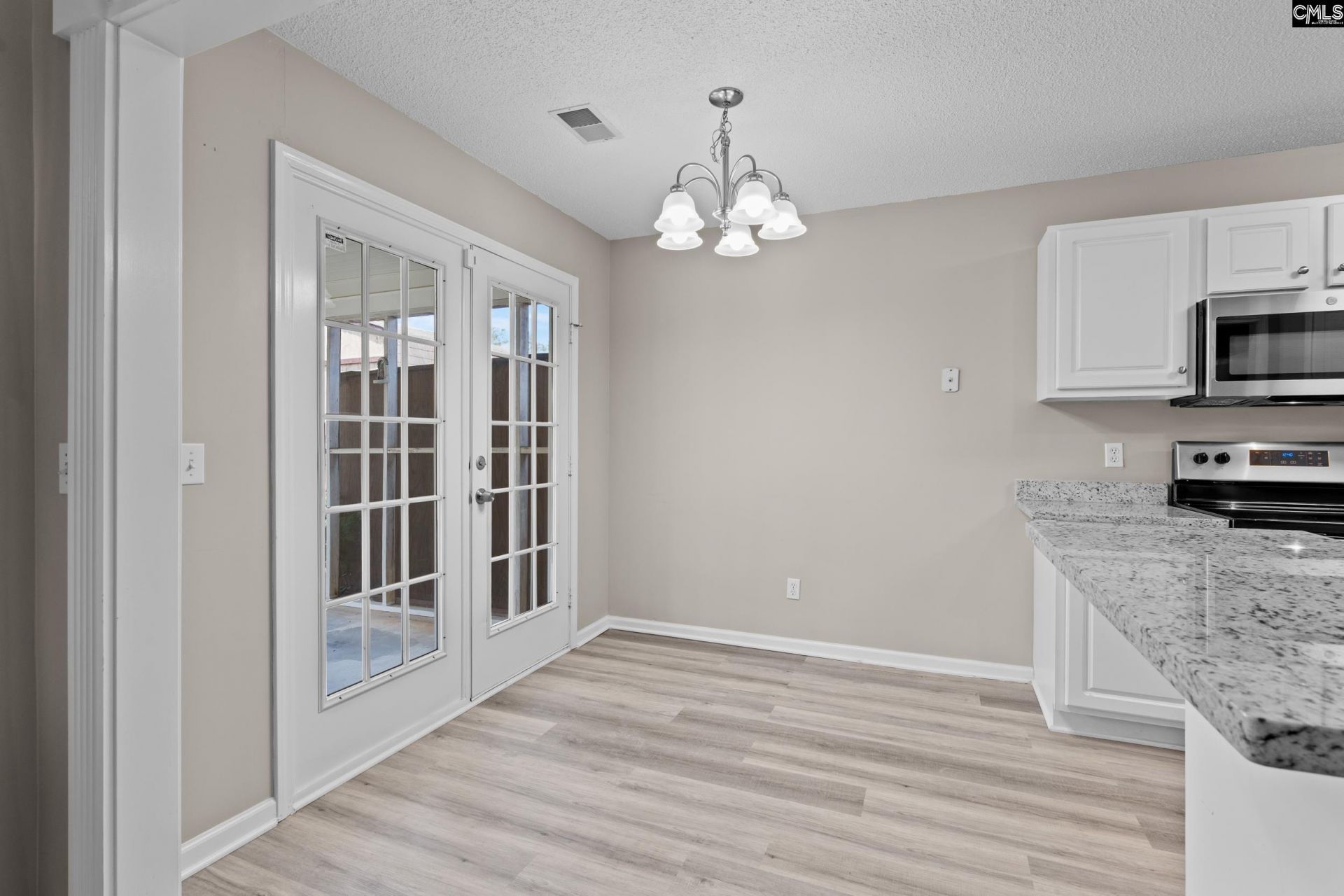 113 Lazy Acres Drive  Photo 8