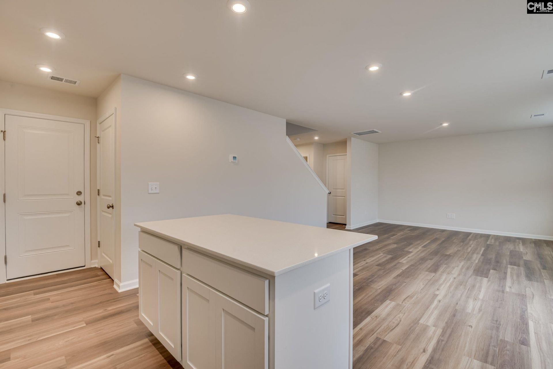 114 Artillery Lane  Photo 13