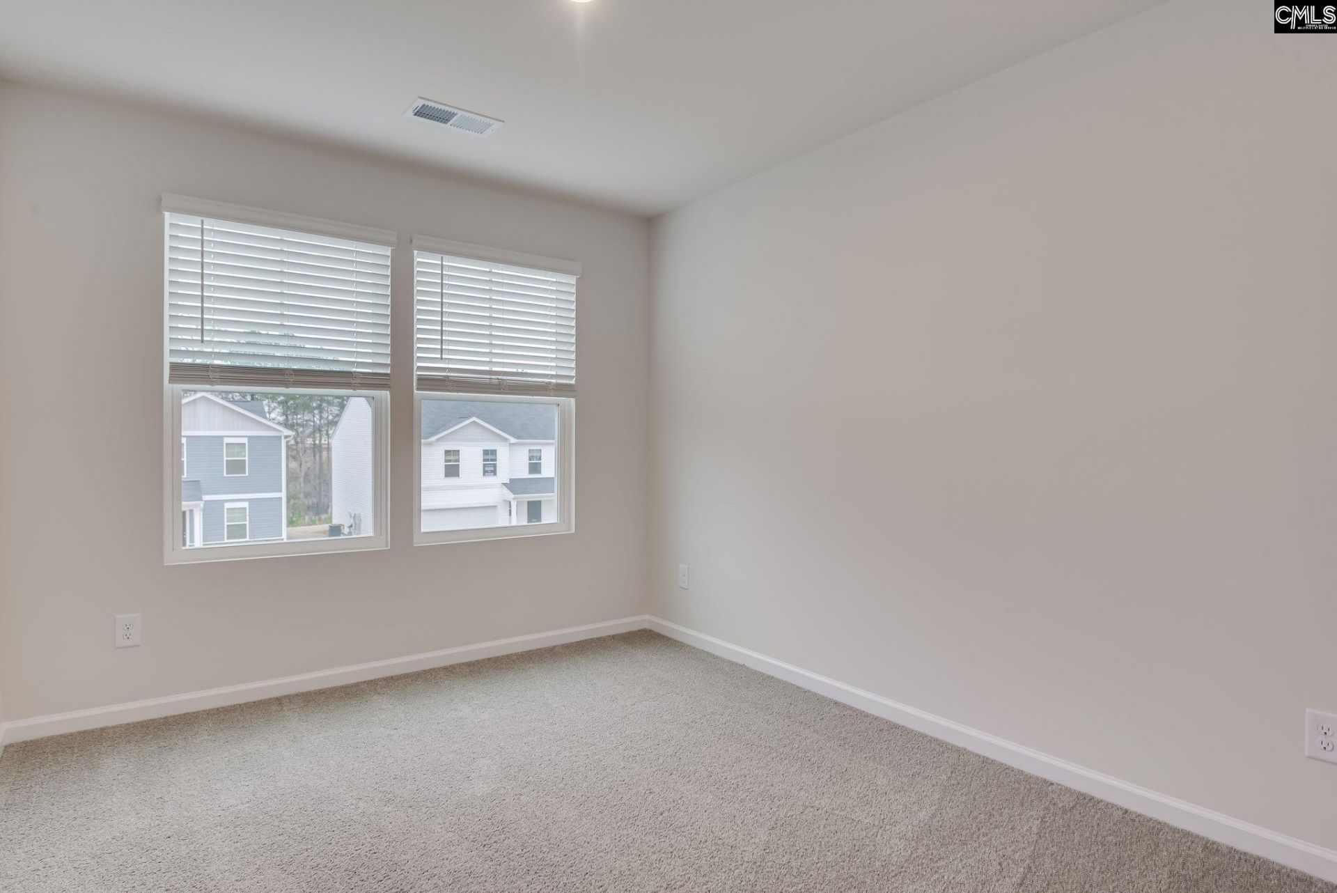 114 Artillery Lane  Photo 27