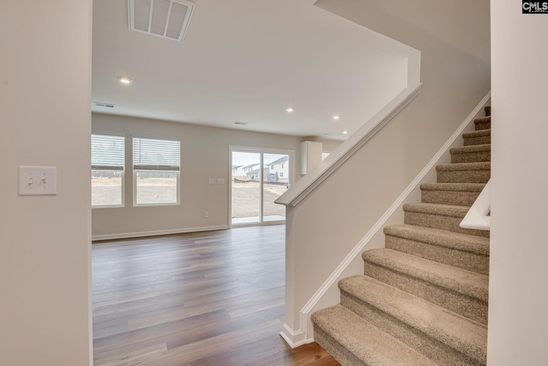 114 Artillery Lane  Photo 4