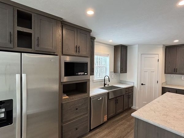 21 Pinrock Drive, Sturbridge, MA 01566