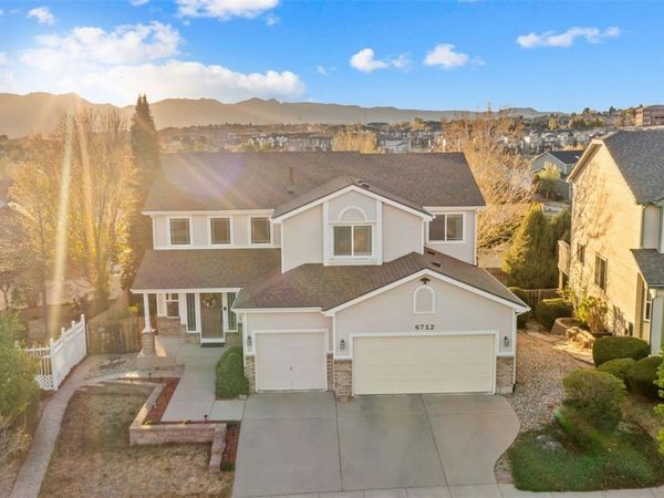 6712 Dream Weaver Drive, Colorado Springs, CO 80923