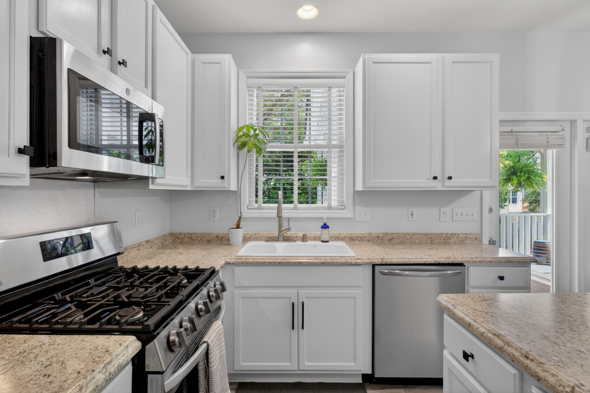 1224 Knightbridge Lane Photo 20