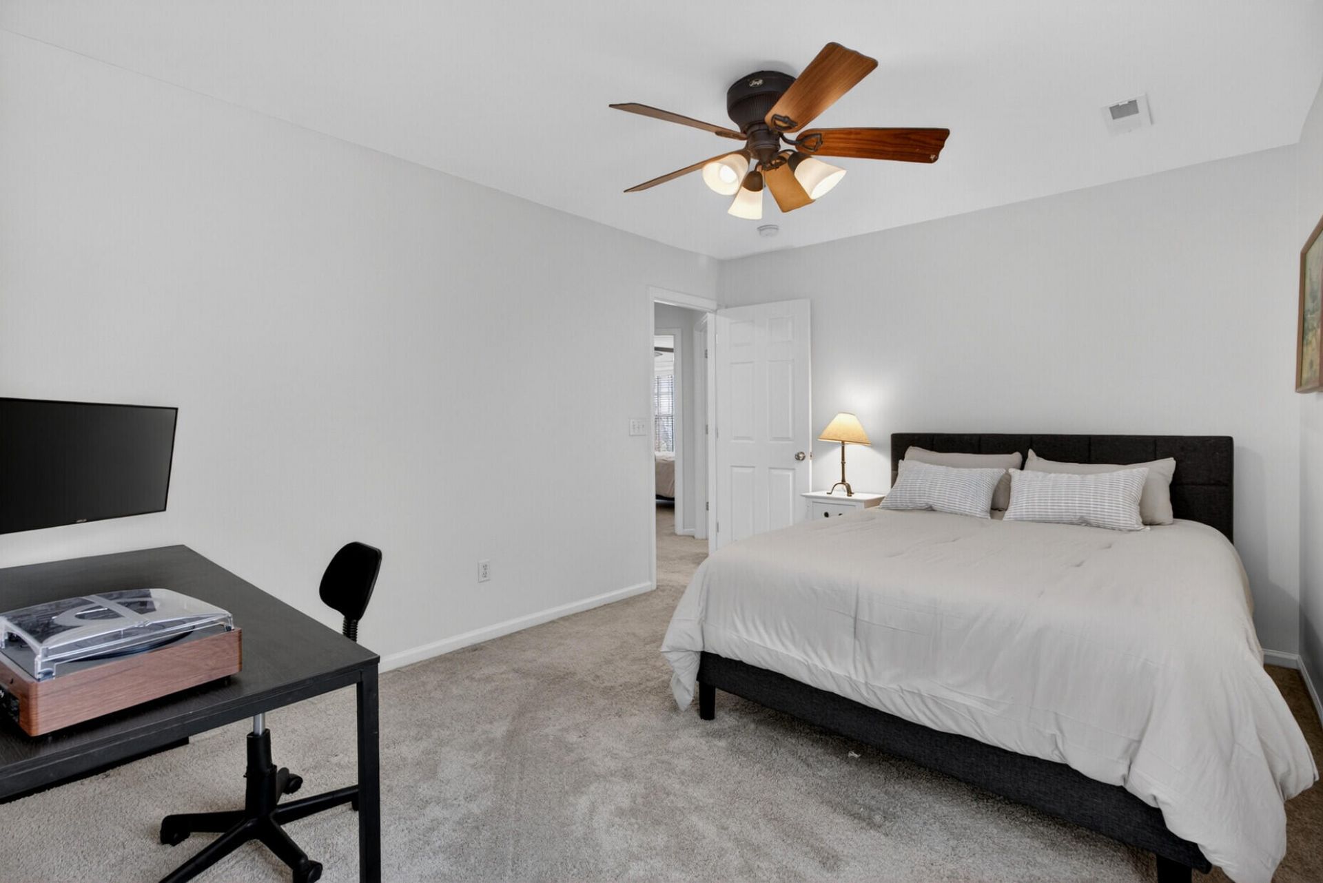 1224 Knightbridge Lane Photo 33