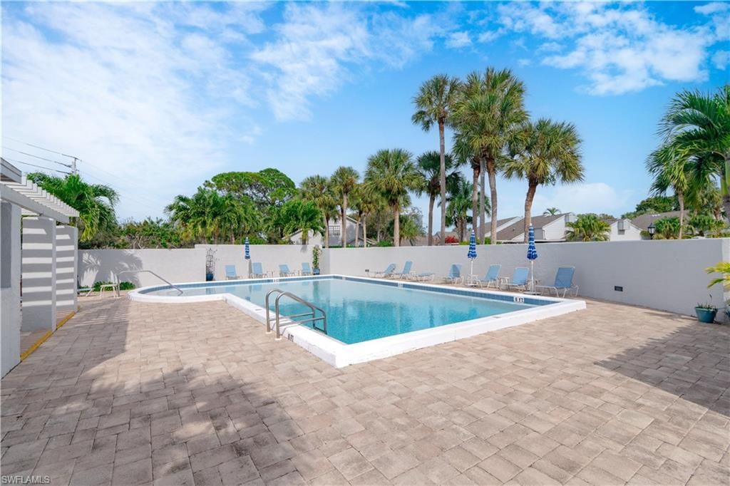 878 Meadowland Dr , Unit G, Naples, FL 34108 Photo
