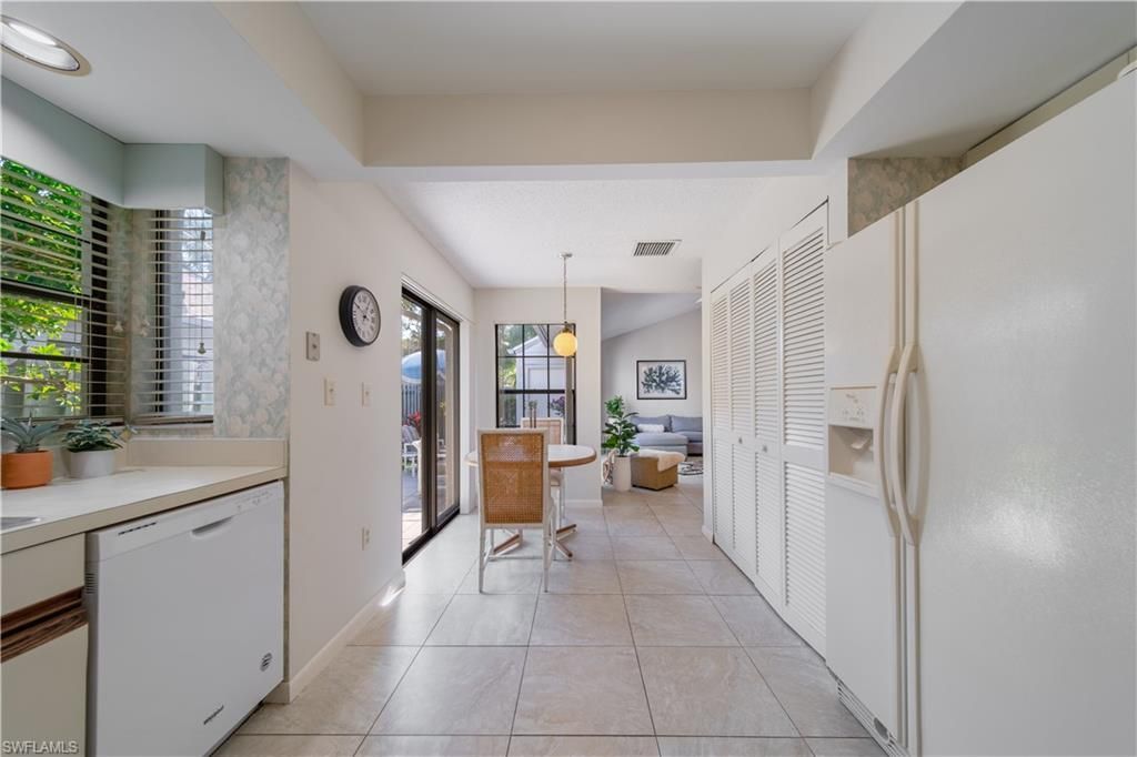 878 Meadowland Dr , Unit G, Naples, FL 34108 Photo