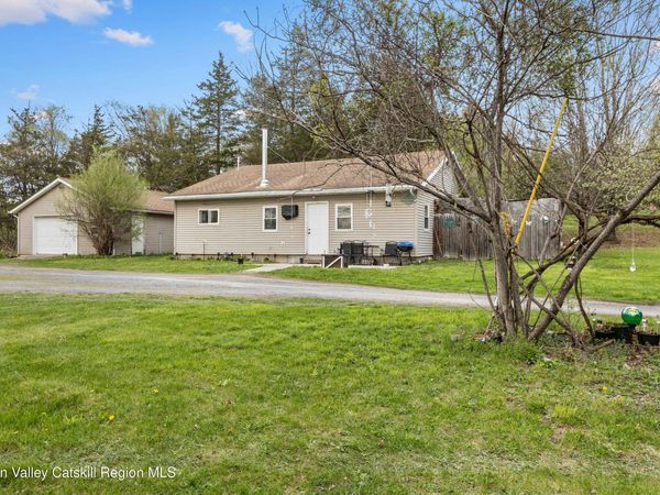 648 New York 66, Hudson, NY 12534