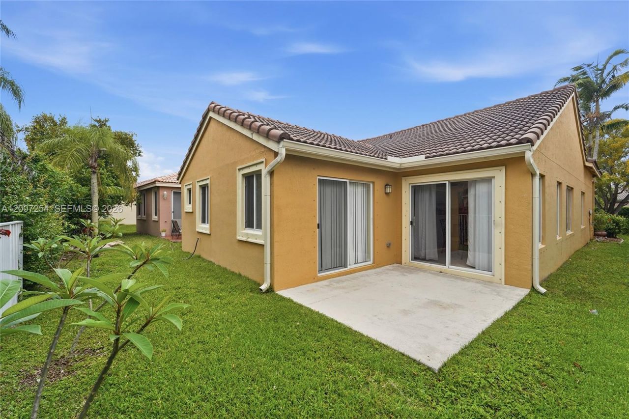 1004 Golden Cane Dr , Weston, FL 33327 Photo