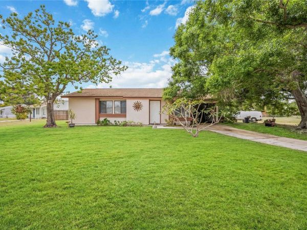 6911 KENWOOD DRIVE , NORTH PORT, FL 34287