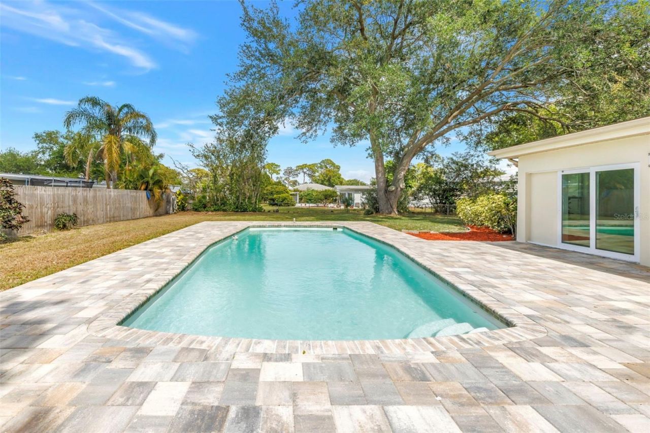 12897 88th Avenue, Seminole, FL 33776 Photo