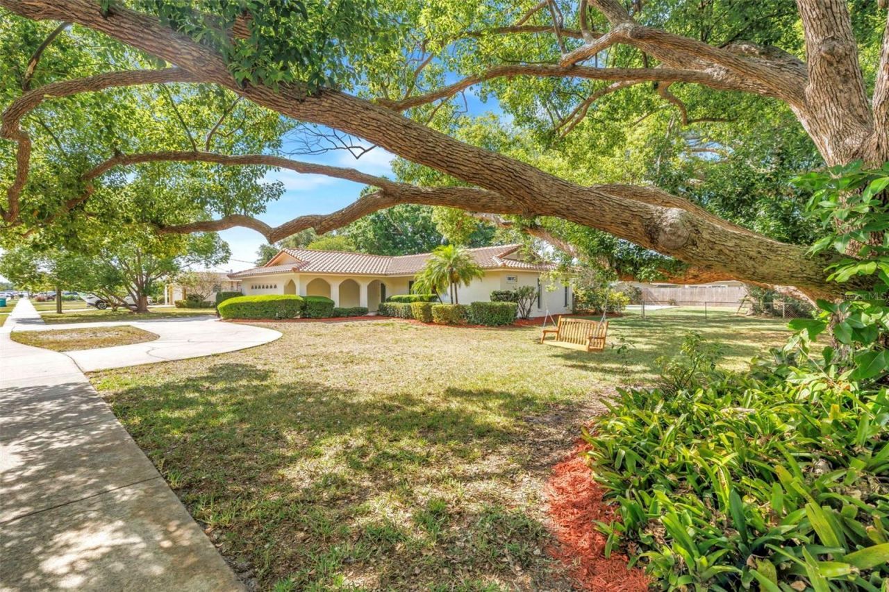 12897 88th Avenue, Seminole, FL 33776 Photo