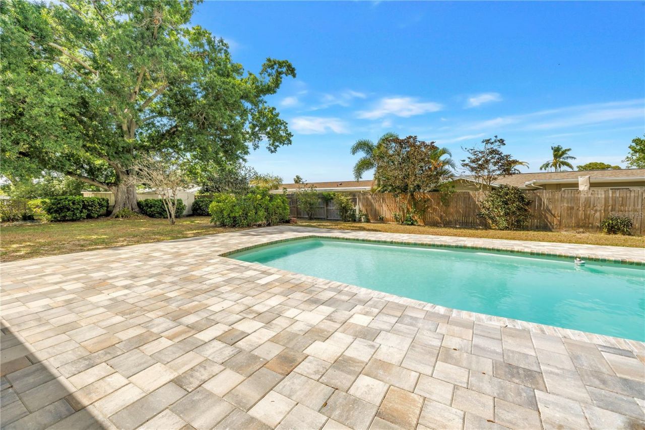 12897 88th Avenue, Seminole, FL 33776 Photo