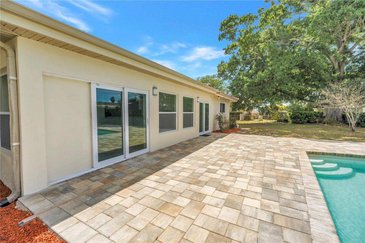 12897 88th Avenue, Seminole, FL 33776 Photo