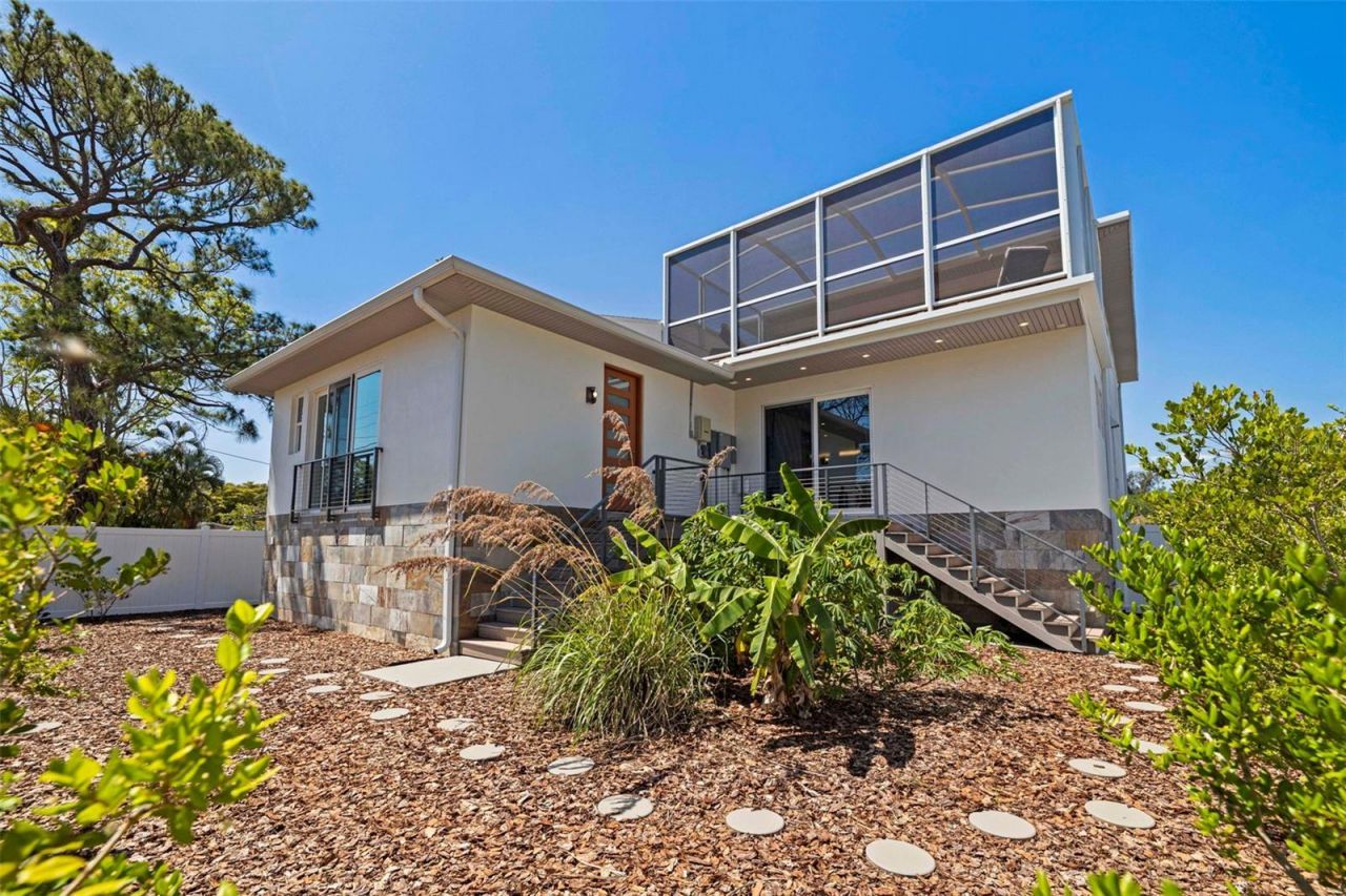322 80th Avenue Ne, Saint Petersburg, FL 33702 Photo