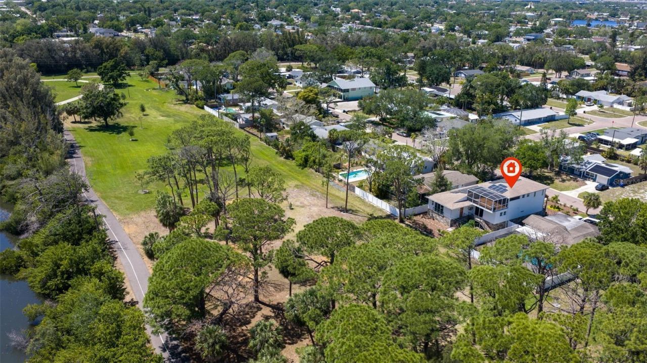 322 80th Avenue Ne, Saint Petersburg, FL 33702 Photo