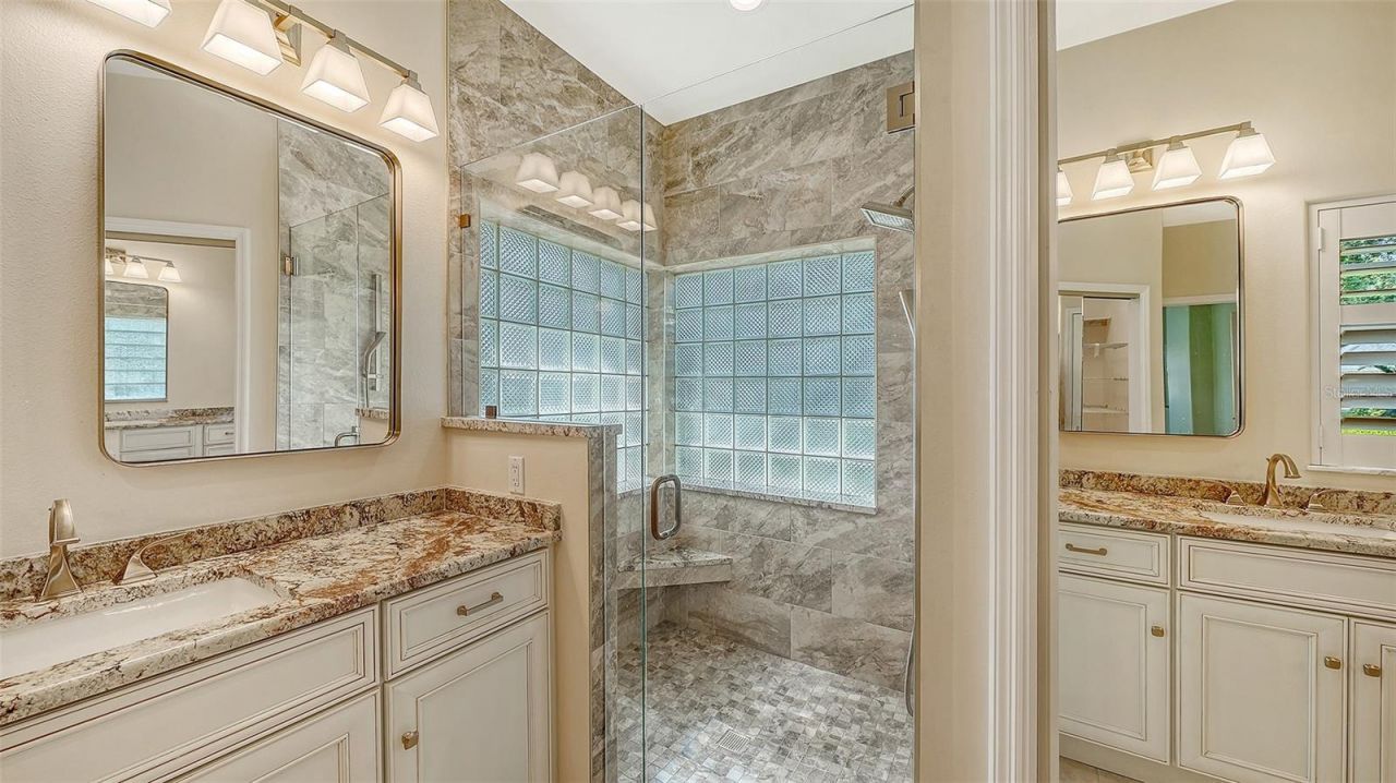 2869 Sandringham Place, Sarasota, FL 34235 Photo