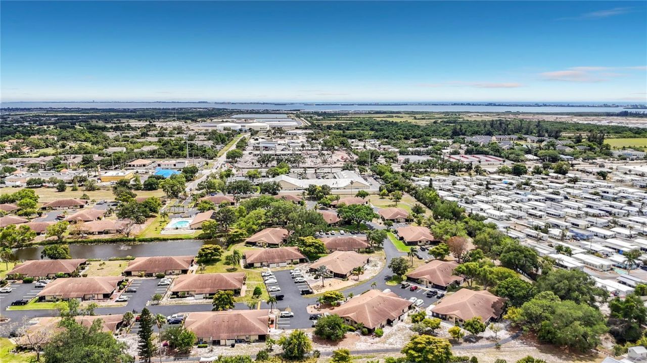 4229 66th Street Circle W, Unit 4229, Bradenton, FL 34209 Photo