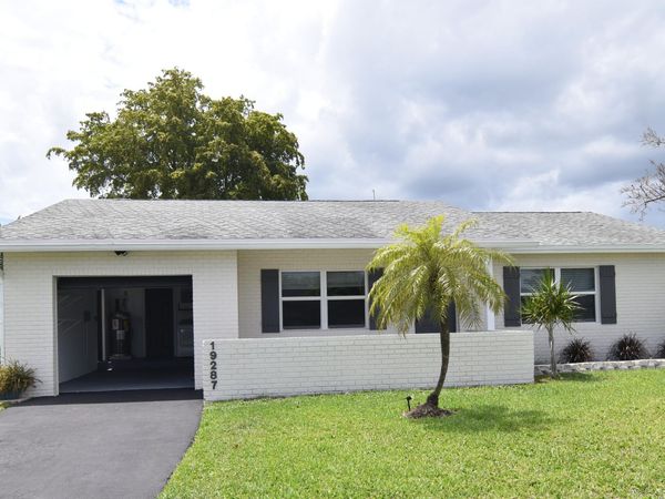 9731 Richmond Circle, Boca Raton, FL 33434