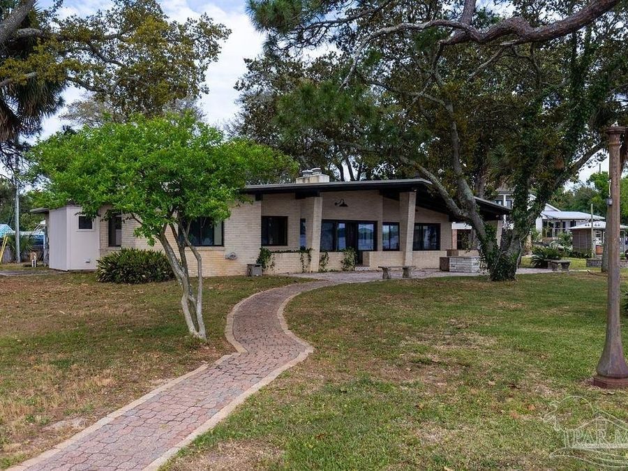 Property Image 37