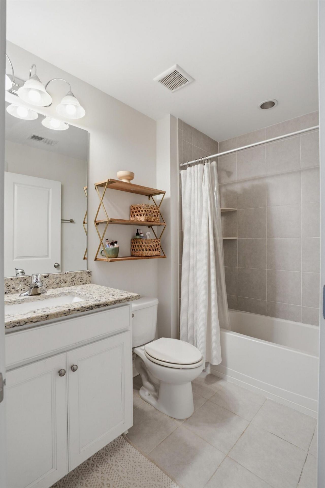 1827 Gammon Street Photo 21