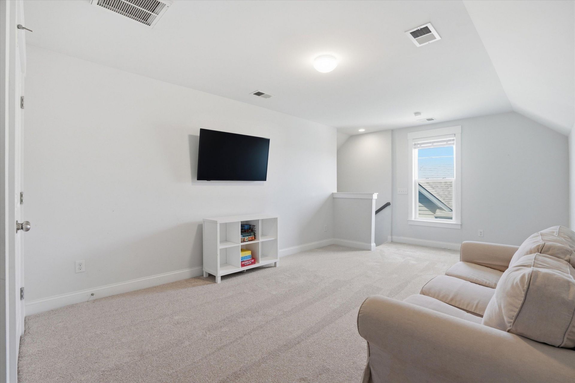 1827 Gammon Street Photo 24