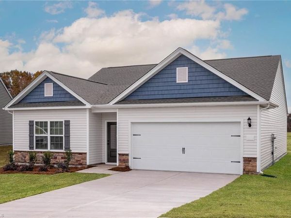 231 Macintosh Drive , King, NC 27021