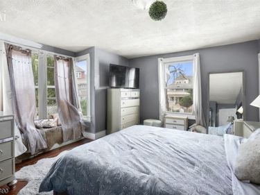 129 Greenwood Ave, East Orange, NJ 07017