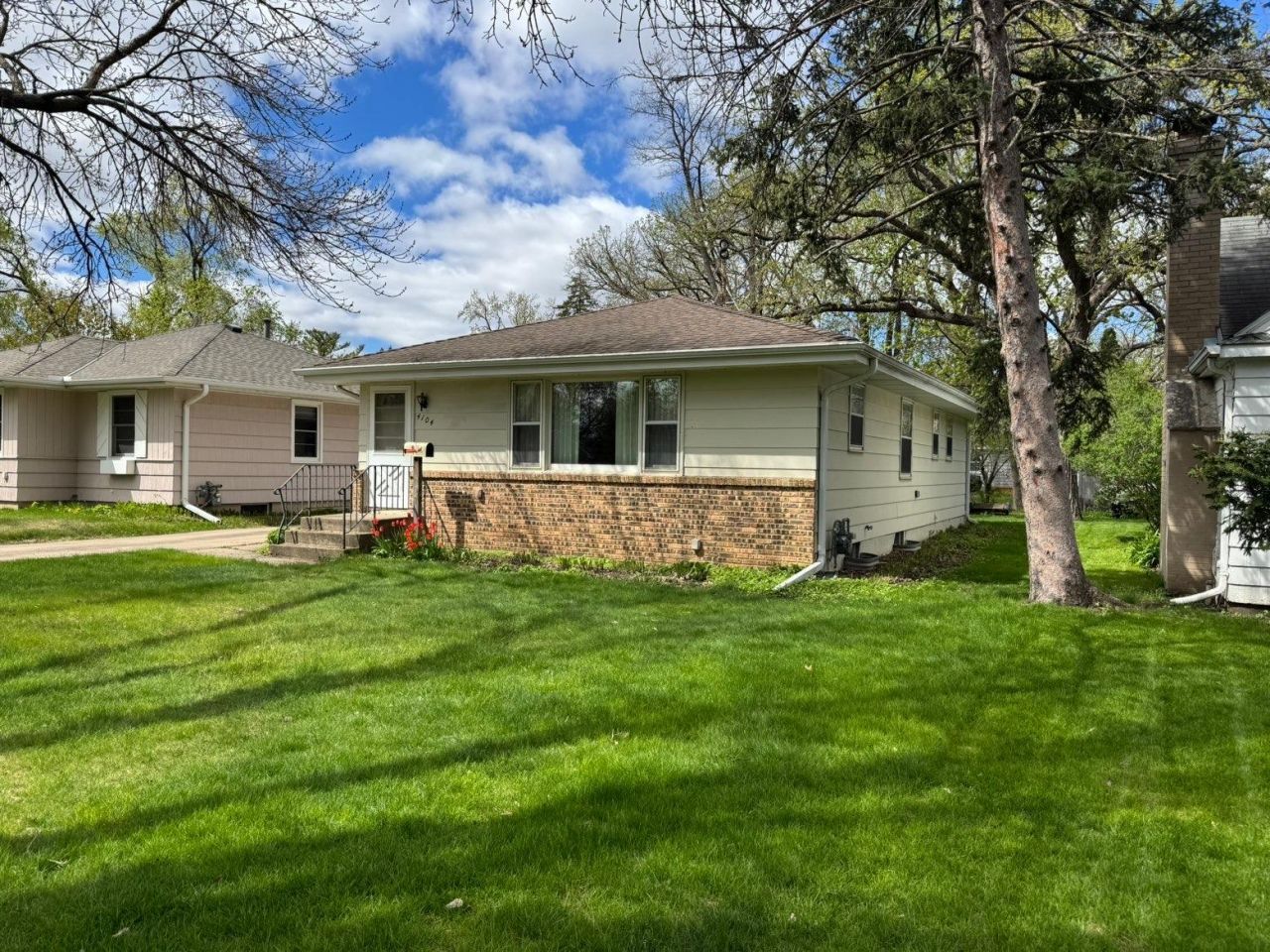 4104 Alabama Avenue S, Saint Louis Park, MN 55416 Main Photo