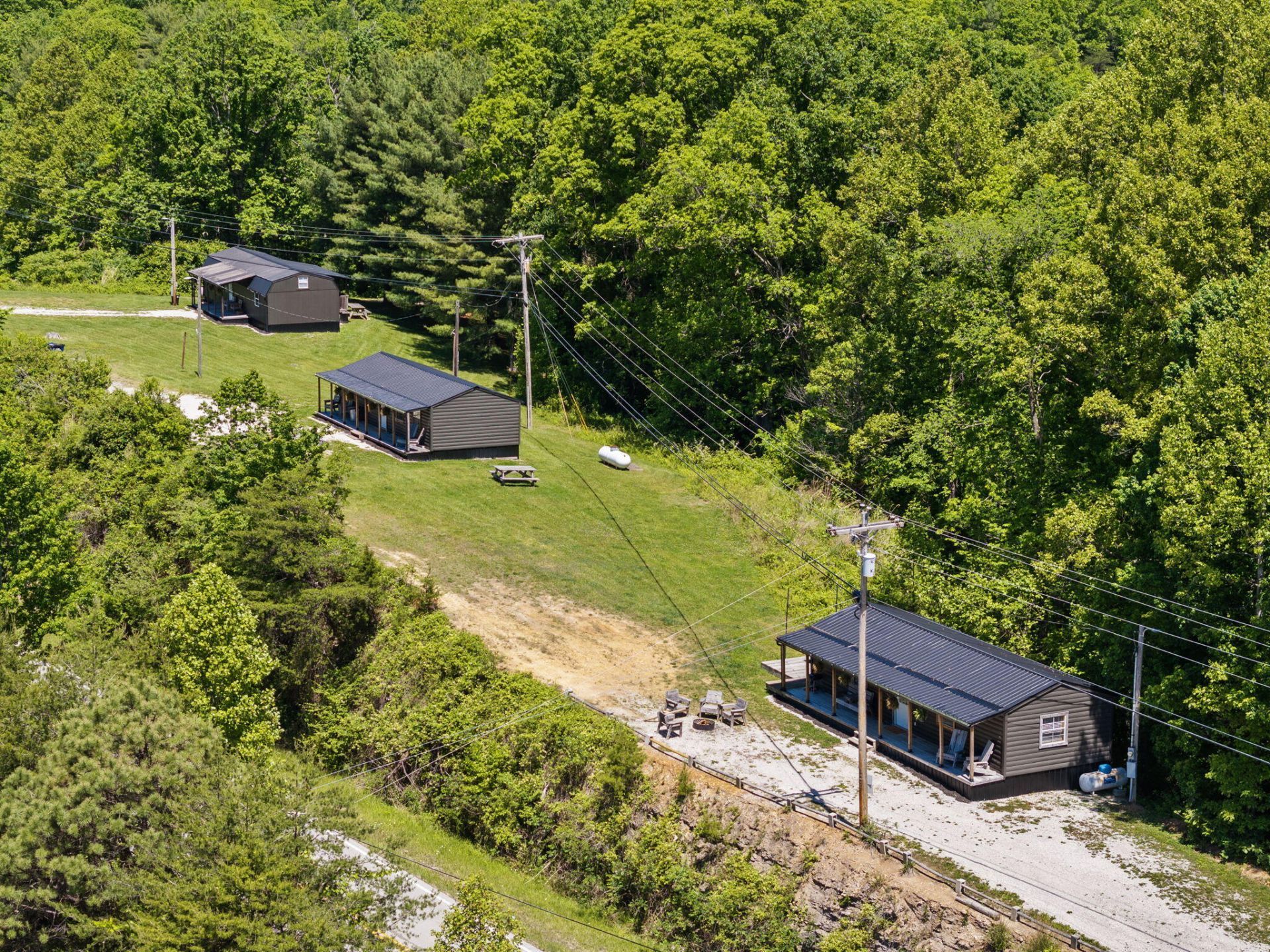 8086, 8222, 8225 Hwy 15, Pine Ridge, KY 41360