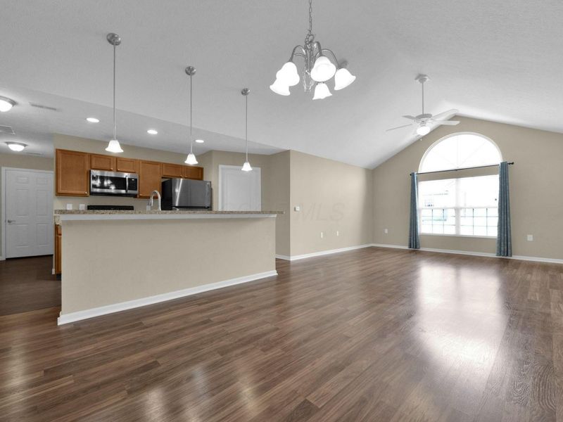 8489 Willet Lane , Reynoldsburg, OH 43068 Photo 9