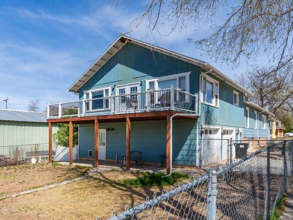 146 S 16th Street, Hot Springs, SD 57747