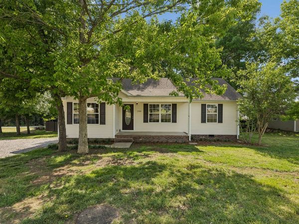 1504 Patrick Dr , Lewisburg, TN 37091
