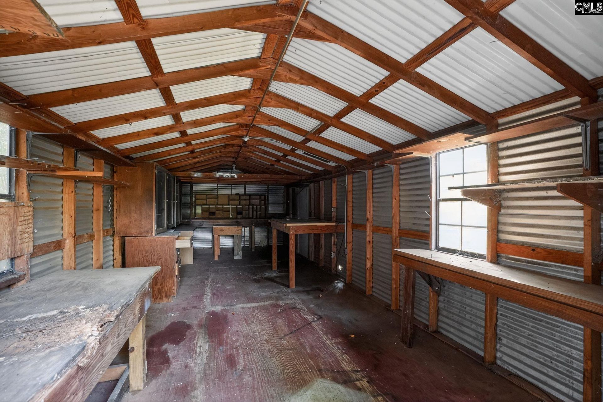 241 Chartwell Road Photo 28