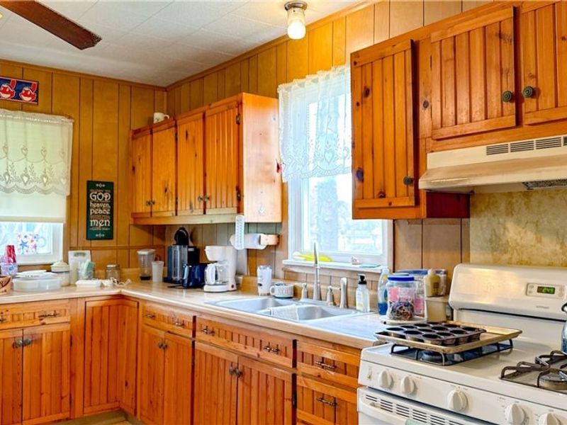 55321 Marietta Road, Pleasant City, OH 43772 Photo 6