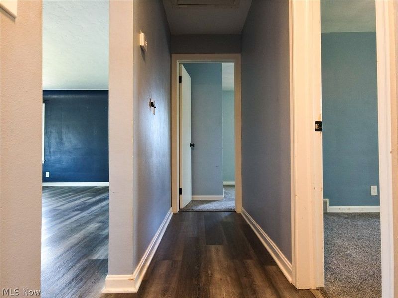 147 Central Drive, Amherst, OH 44001 Photo 14