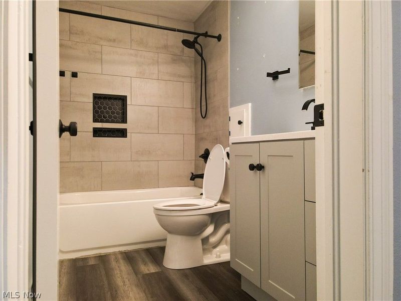 147 Central Drive, Amherst, OH 44001 Photo 22