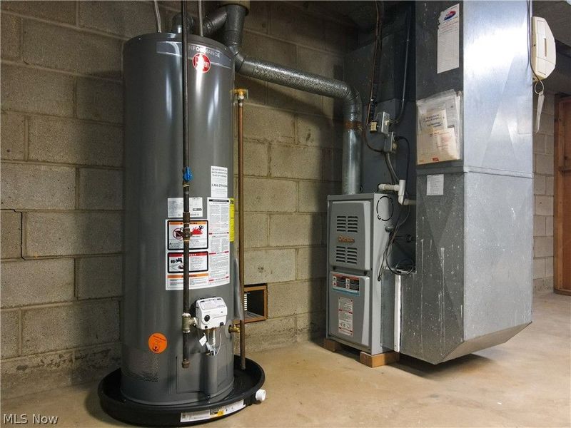 147 Central Drive, Amherst, OH 44001 Photo 33