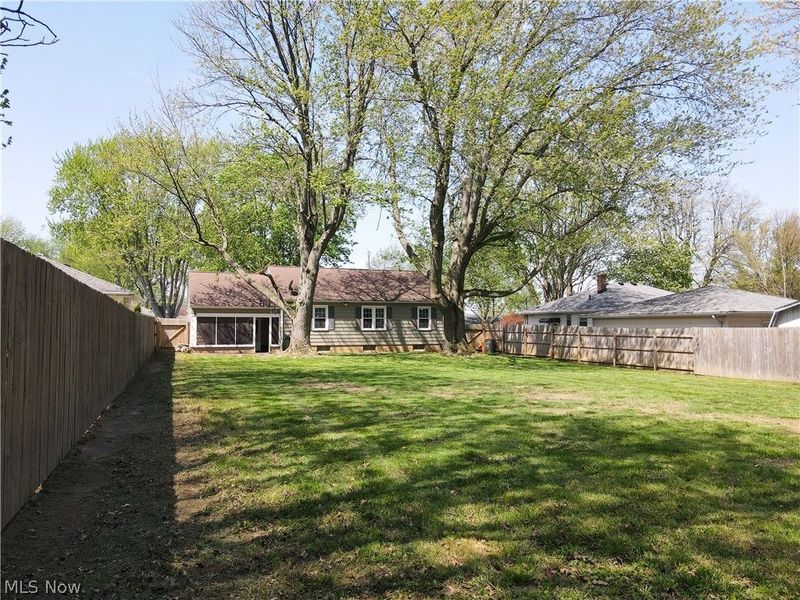 147 Central Drive, Amherst, OH 44001 Photo 37