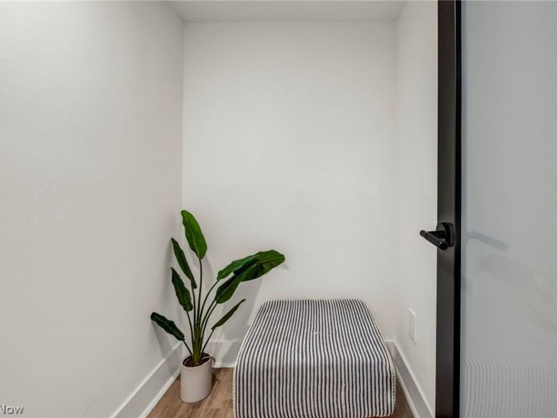 375 Hillside Road, Seven Hills, OH 44131 Photo 17