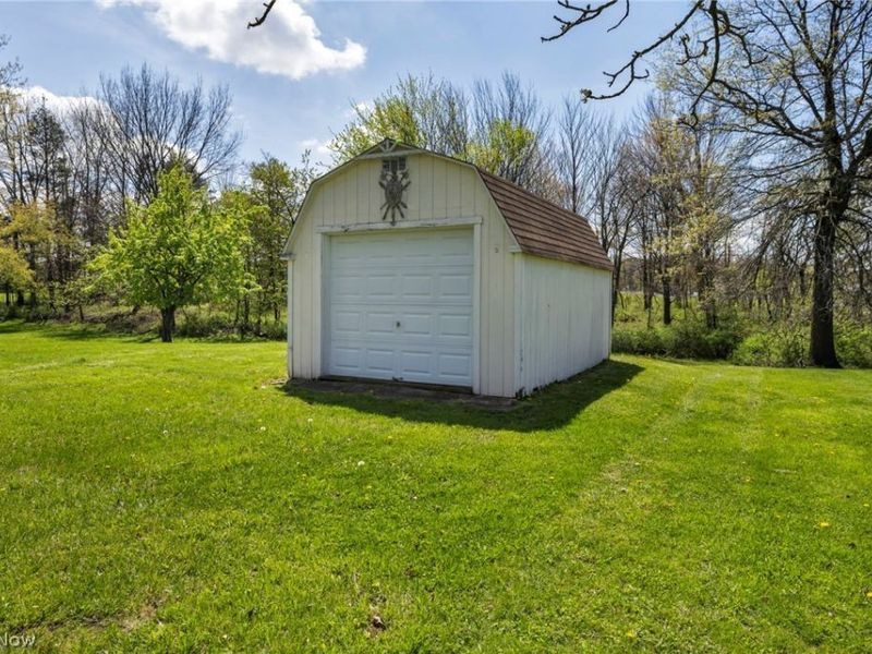 375 Hillside Road, Seven Hills, OH 44131 Photo 37