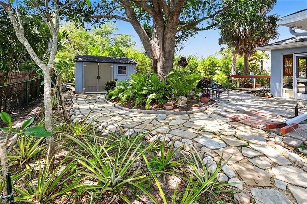 3918 Luverne St , Fort Myers, FL 33901 Photo