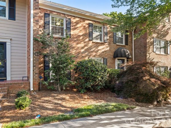 6748 Constitution Lane, Charlotte, NC 28210